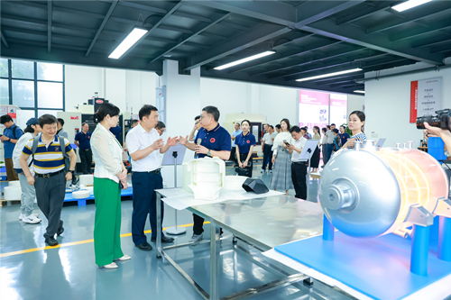 麓山實驗室cmf與快速成型服務中心揭牌 創意變產品摁下 快捷鍵
