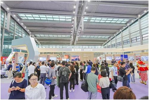 好房子 好社區 好服務 2024深圳國際物業管理產業博覽會暨深圳房地產交易會開幕